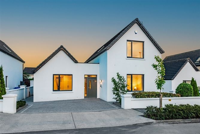 2 Caragh Heights, Caragh, Naas, Co. Kildare. 