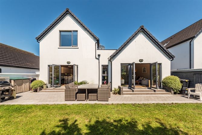 2 Caragh Heights, Caragh, Naas, Co. Kildare. 