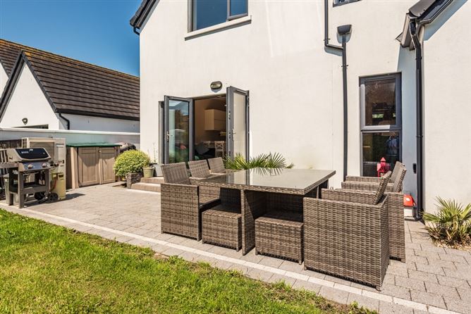 2 Caragh Heights, Caragh, Naas, Co. Kildare. 