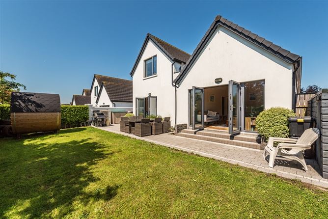 2 Caragh Heights, Caragh, Naas, Co. Kildare. 