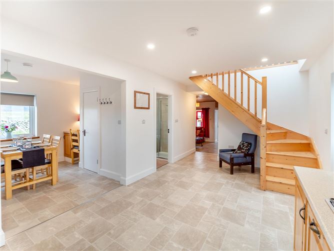3 Bed in Roundstone,Roundstone,  Galway