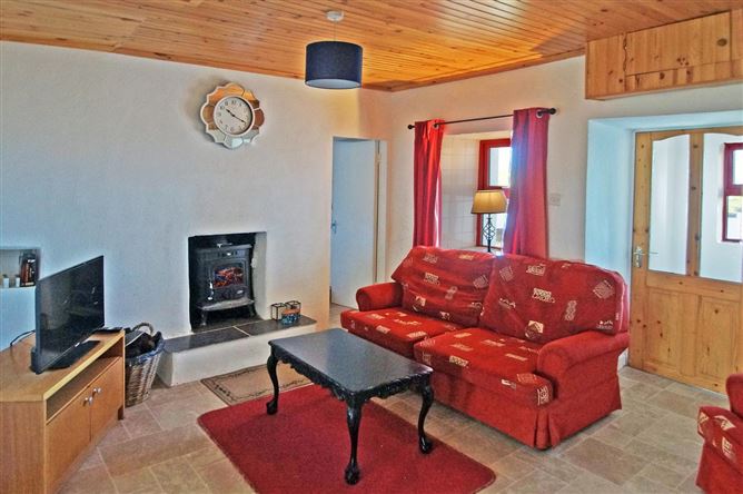 3 Bed in Roundstone,Roundstone,  Galway