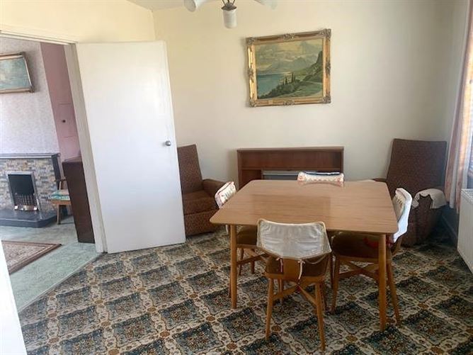 70 Renmore Park, Renmore, Galway City