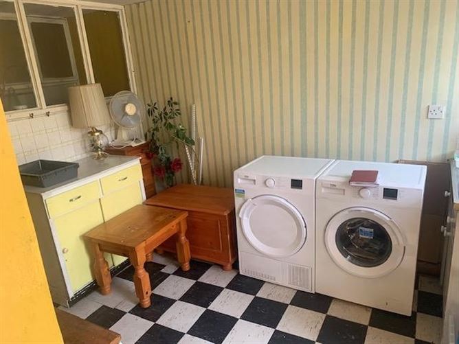70 Renmore Park, Renmore, Galway City