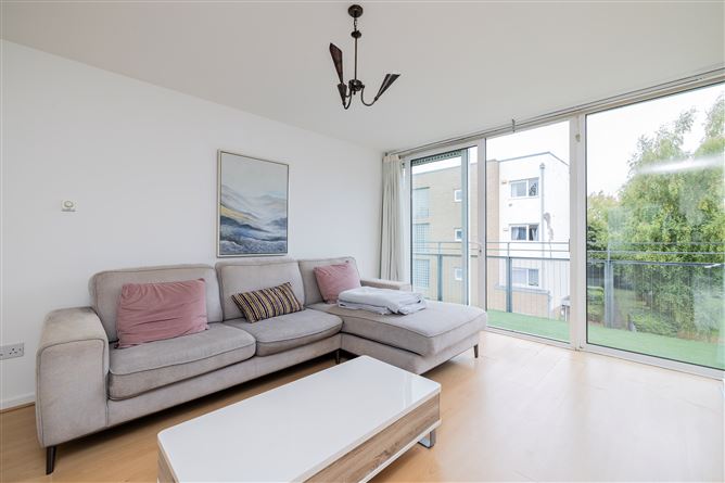 https://photos-a.propertyimages.ie/media/2/1/5/4961512/7a475c6b-1a7c-45f5-b817-6abb73233059_l.jpg