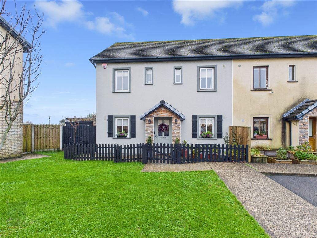 26 Chapel Wood, Kilmuckridge, Wexford