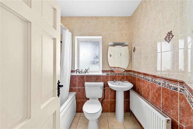 Photo 16 of 21 — 21 Lynally Grove, Mucklagh, Co. Offaly