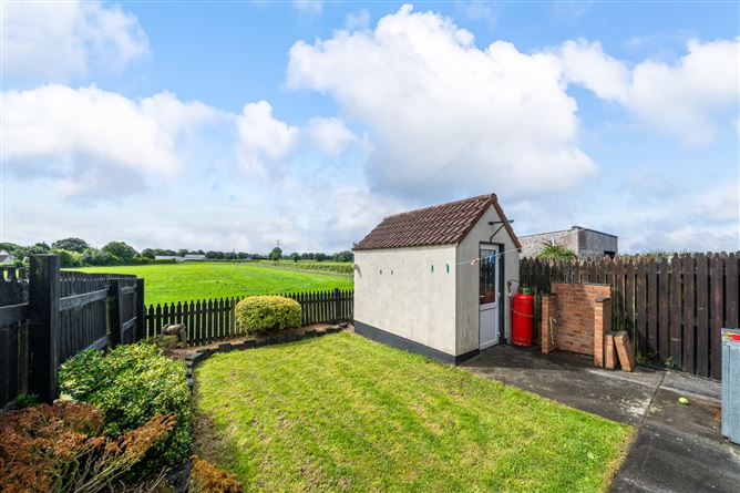 Photo 18 of 21 — 21 Lynally Grove, Mucklagh, Co. Offaly