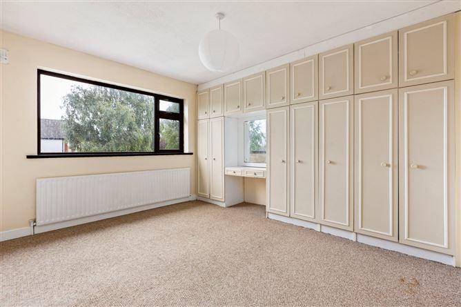 Photo 10 of 19 — 94 Mount Anville Wood, Goatstown, Dublin 14