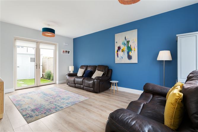 8 Riverwood Square, Castleknock, Dublin 15
