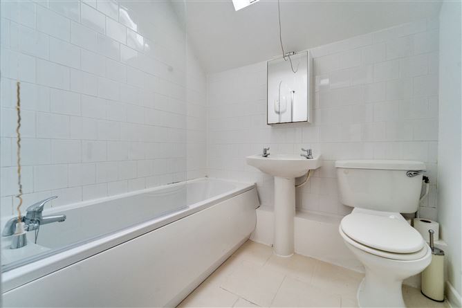 10 Cavalry Row, Stoneybatter, Dublin 7