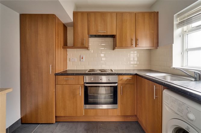 10 Cavalry Row, Stoneybatter, Dublin 7