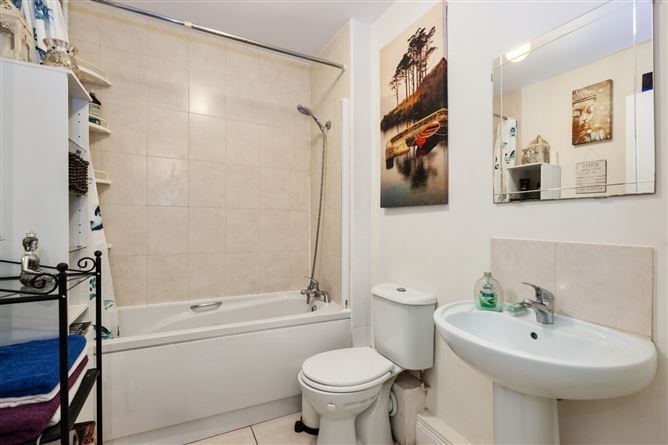 14 Parkview Drive, Finglas