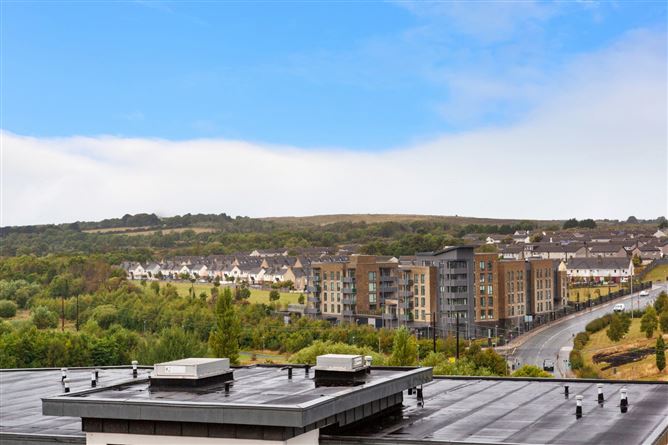 Apartment, 52 Meridian Court, Royal Canal Park, Dublin 15