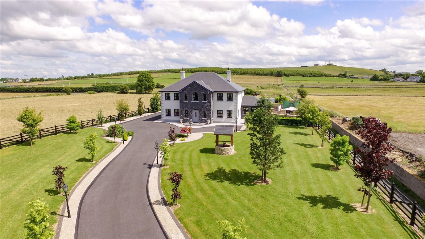 Foster Court, Stonepark, Caherlistrane, Co. Galway
