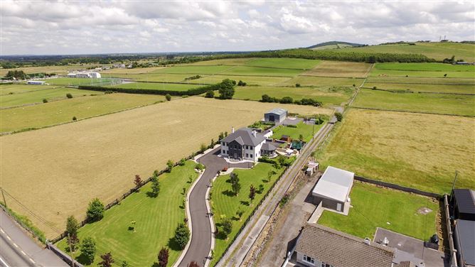 Foster Court, Stonepark, Caherlistrane, Co. Galway
