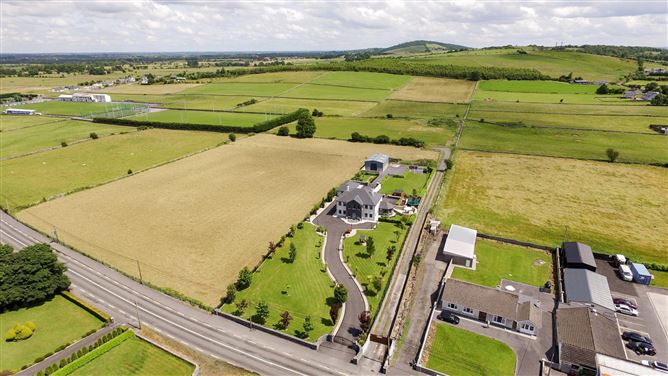 Foster Court, Stonepark, Caherlistrane, Co. Galway
