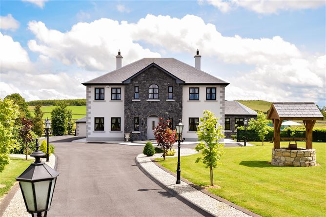 Foster Court, Stonepark, Caherlistrane, Co. Galway