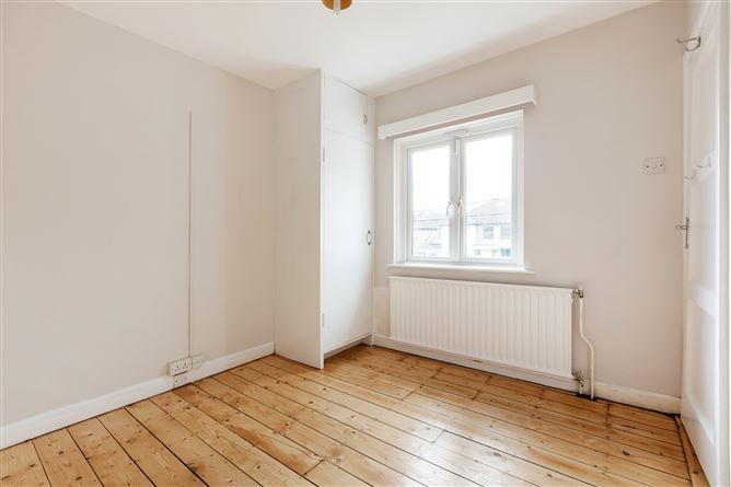 28 Silchester Park, Glenageary, Dublin