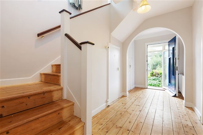 28 Silchester Park, Glenageary, Dublin