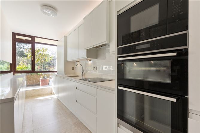 4 The Pines, Grove House, Milltown, Dublin 6