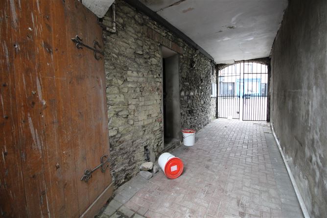 Maudlin Street, Kells, Meath