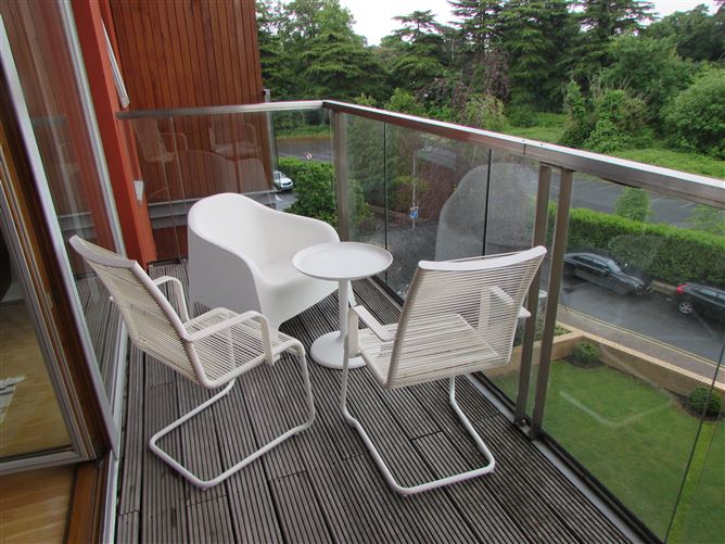 Cedarhurst Road, Pheonix Park Racecourse, Castleknock, Dublin 15