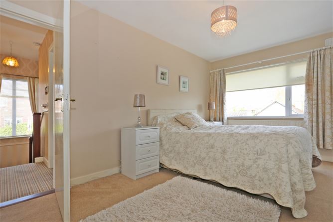 Ardnahinch, 1 Golf Links Road, Castletroy, Limerick