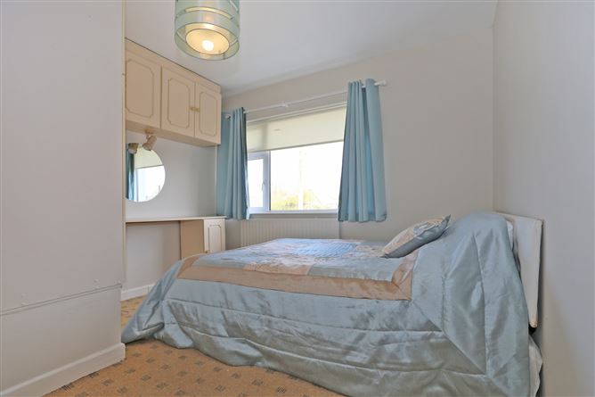 Ardnahinch, 1 Golf Links Road, Castletroy, Limerick