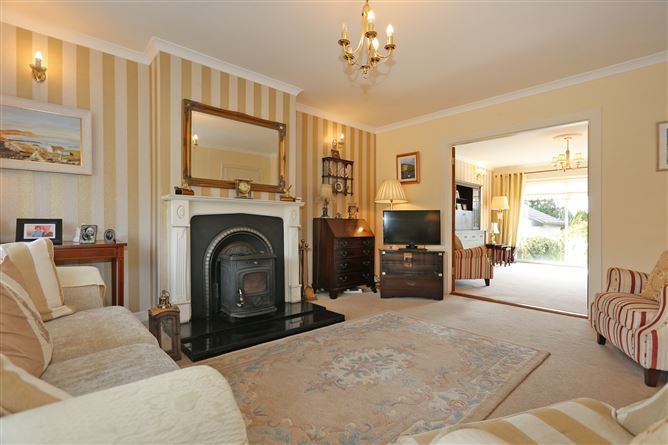 Ardnahinch, 1 Golf Links Road, Castletroy, Limerick