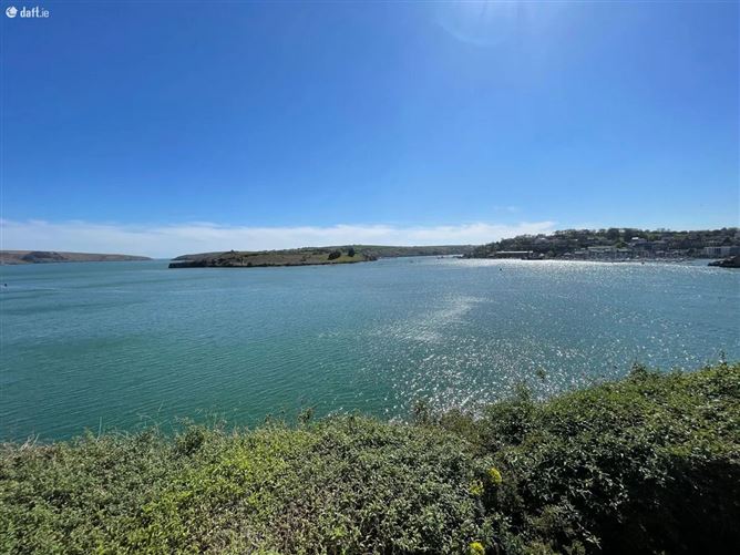 8B Ardbrack Heights, Kinsale, Cork