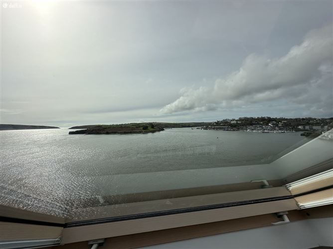 8B Ardbrack Heights, Kinsale, Cork