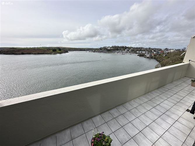 8B Ardbrack Heights, Kinsale, Cork