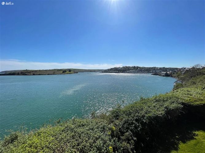 8B Ardbrack Heights, Kinsale, Cork