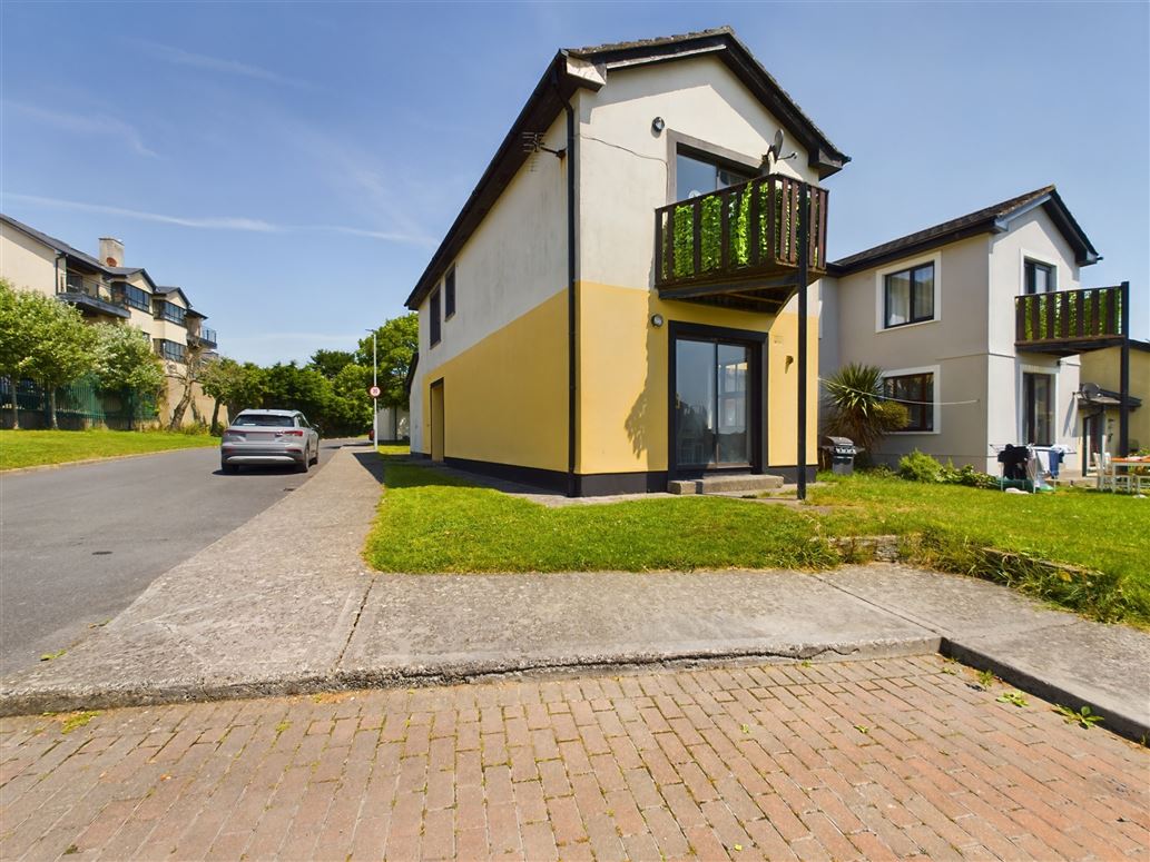 11 Pebble Lawn, Pebble Beach, Tramore, Waterford Griffin Auctioneers