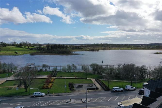 12 Riverview, Landmark Court, Carrick-On-Shannon, Leitrim