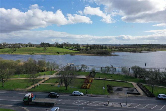 12 Riverview, Landmark Court, Carrick-On-Shannon, Leitrim
