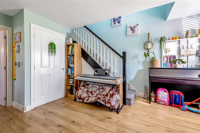 8 Heathfield Drive, Finglas, Dublin 11