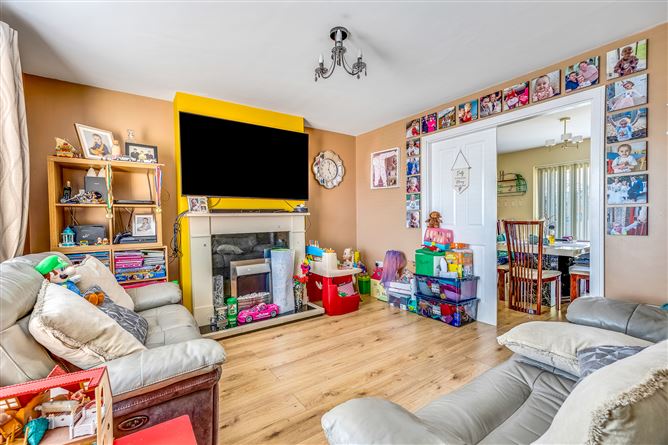 8 Heathfield Drive, Finglas, Dublin 11
