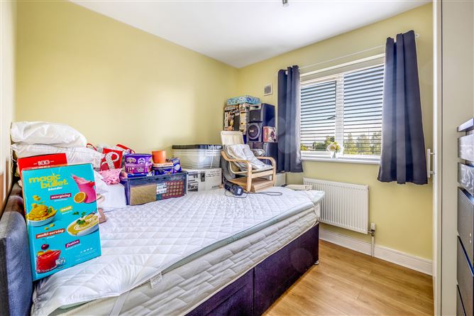 8 Heathfield Drive, Finglas, Dublin 11