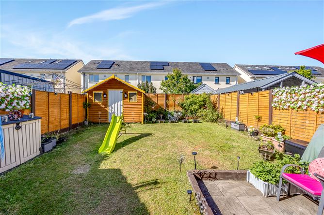 8 Heathfield Drive, Finglas, Dublin 11