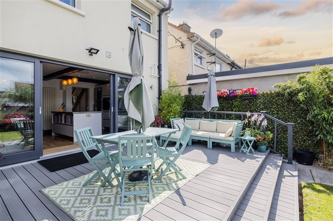 https://photos-a.propertyimages.ie/media/2/1/7/4943712/09275a52-1c63-4d6a-bd7e-3a6fb8c5c01a_l.jpg