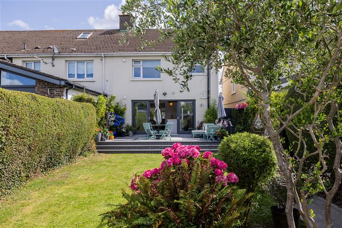 https://photos-a.propertyimages.ie/media/2/1/7/4943712/09275a52-1c63-4d6a-bd7e-3a6fb8c5c01a_l.jpg
