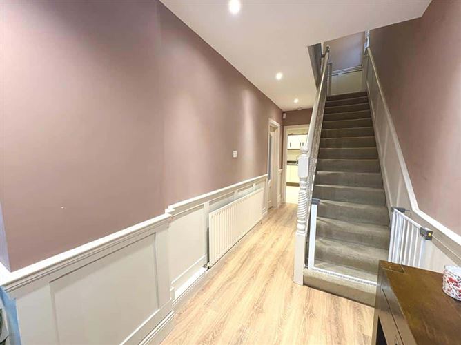 2 Woodvale Avenue, Clonsilla, Dublin 15, D15 R81P