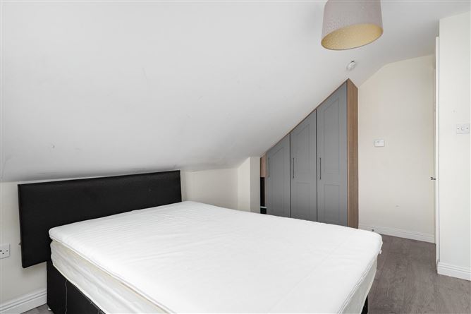 56 La Rochelle, High Street, Christchurch, Dublin 8, D08K4K6