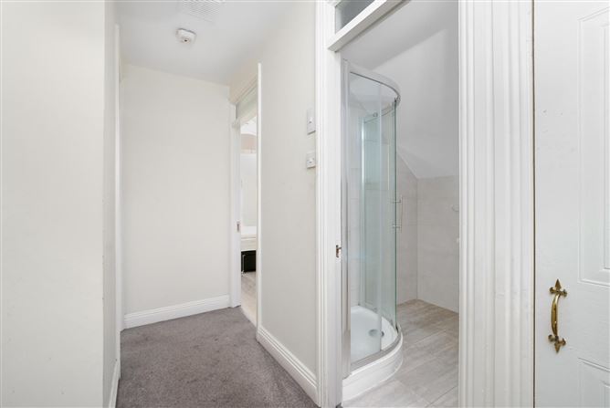 56 La Rochelle, High Street, Christchurch, Dublin 8, D08K4K6