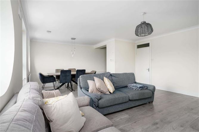 56 La Rochelle, High Street, Christchurch, Dublin 8, D08K4K6