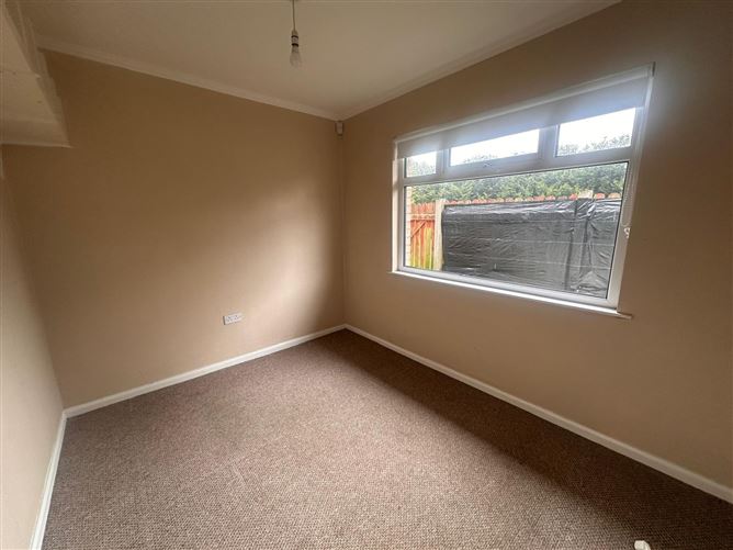 43 Sandfield Gardens, Blackrock, Louth