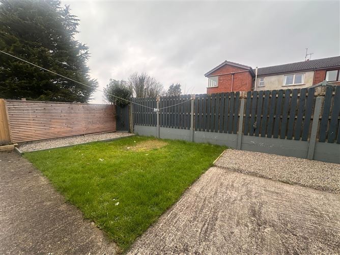 43 Sandfield Gardens, Blackrock, Louth