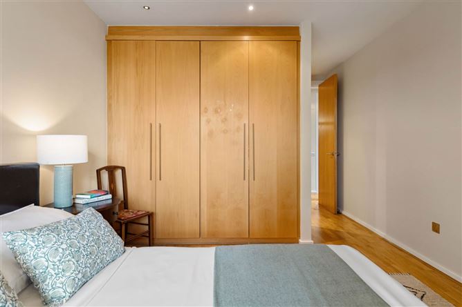 Photo 15 of 19 — Apt 24 Sanderling, Thornwood, Booterstown Avenue, Blackrock, County Dublin